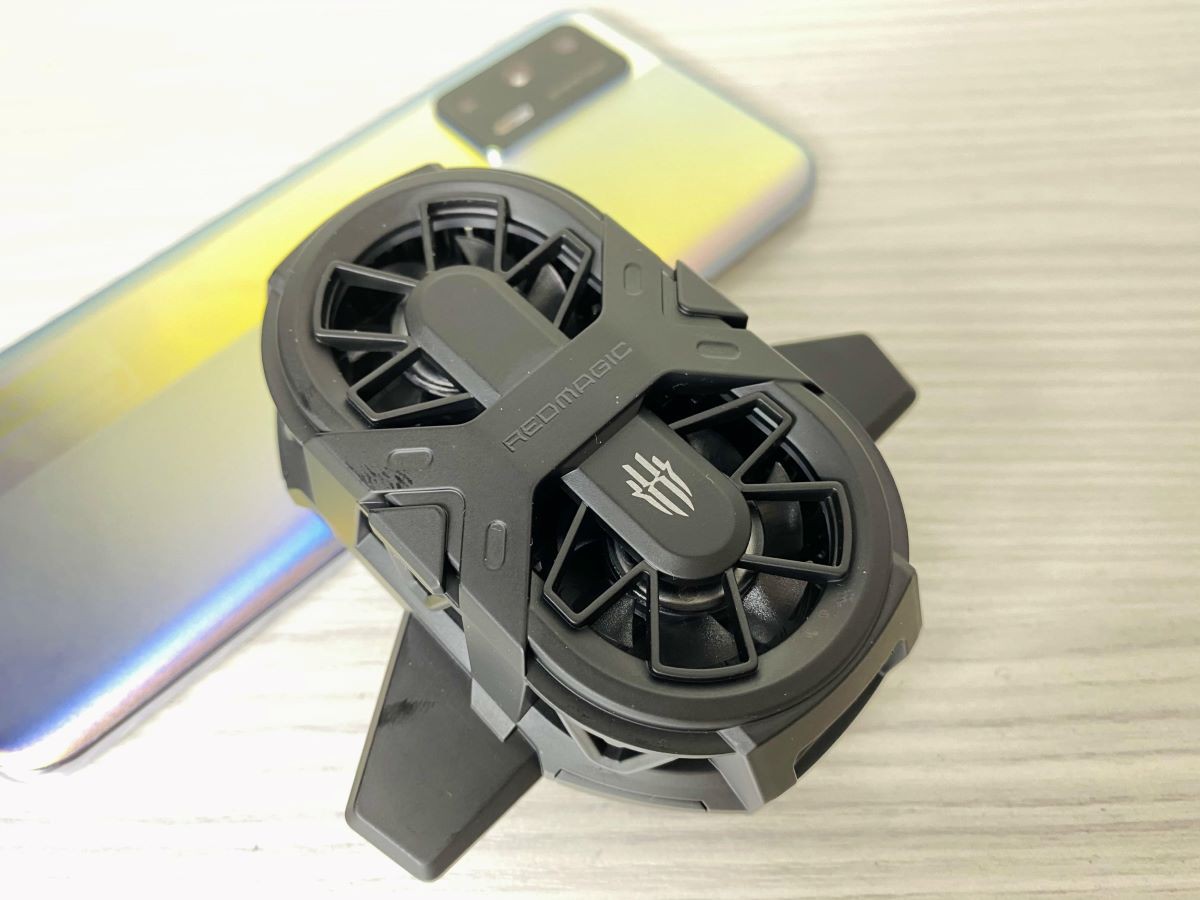 cellphone back clip cooler1 cellphone back clip cooler1