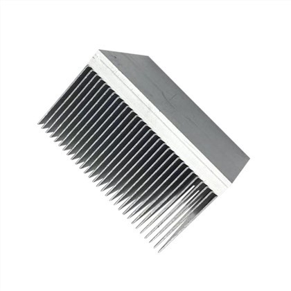 Radiateur à ailettes biseautées en aluminium